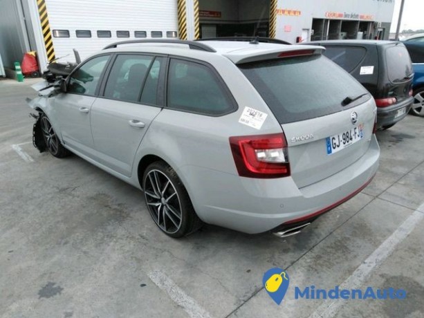 skoda-octavia-combi-rs-motor-20-ltr-169-kw-tsi-big-1