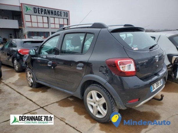 dacia-sandero-ii-stepway-ambiance-15-dci-90-big-2