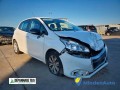 peugeot-208-like-12-puretech-70-small-3