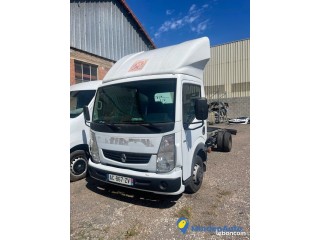 Renault Maxity 2.5 dci 130ch