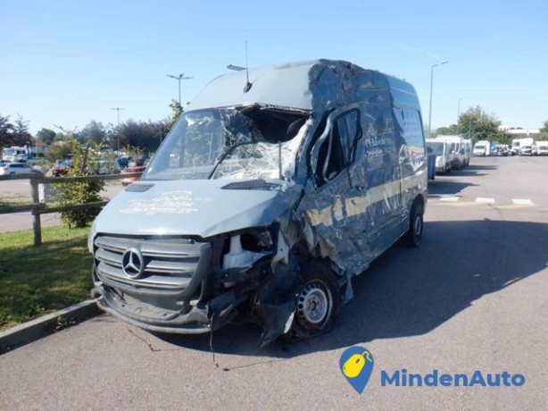 mercedes-benz-sprinter-314-cdi-39s-3t5-fwd-9g-tronic-big-3