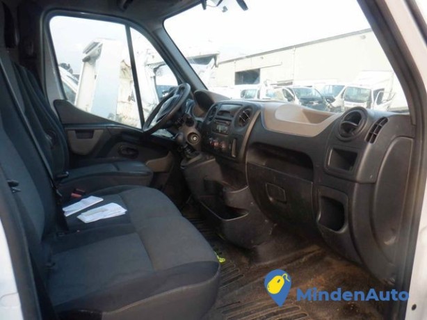 nissan-nv400-23-dci-130-ch-l2h2-big-4