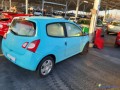 renault-twingo-ii-12i-75-essence-small-1