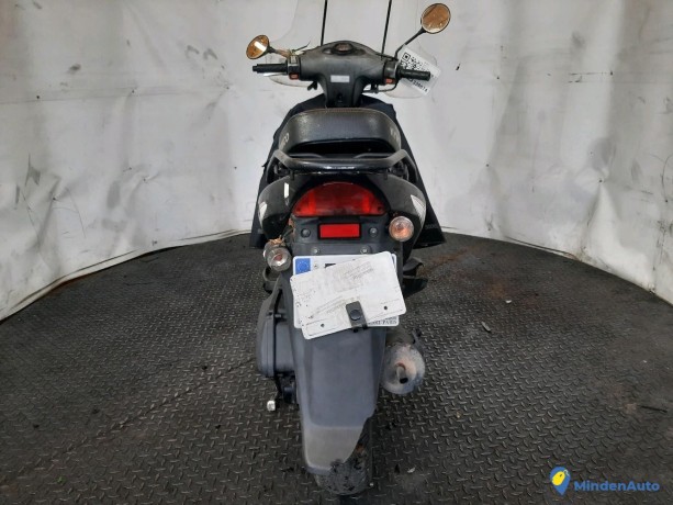 kymco-agility-essence-big-3