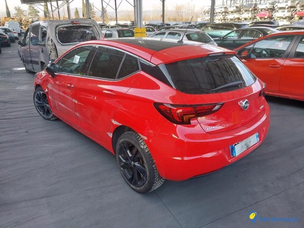 opel-astra-k-14-turbo-150-black-essence-big-1