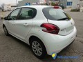 peugeot-208-stecargo-15-hdi-100-small-2