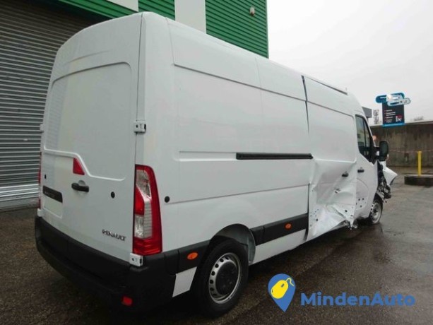 renault-master-23-dci-136-big-1