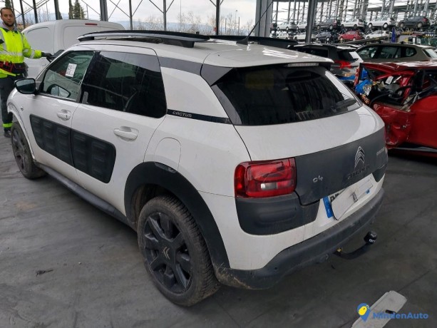 citroen-c4-cactus-12-vti-110-essence-big-0