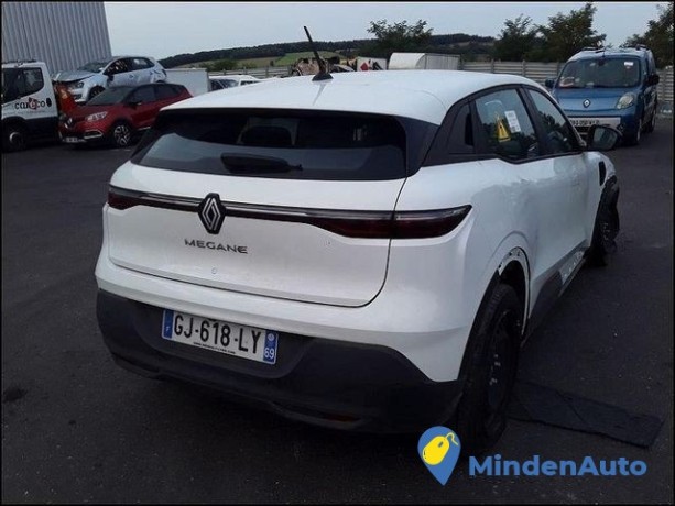 renault-megane-e-tech-electric-evolution-er-big-1