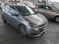 peugeot-208-12-puretech-110-allure-essence-small-1