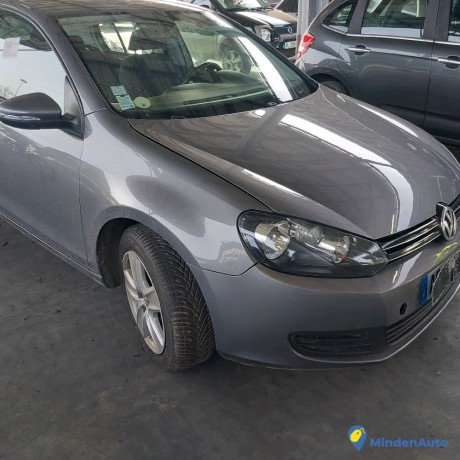 volkswagen-golf-vi-16-tdi-105-gazole-big-2