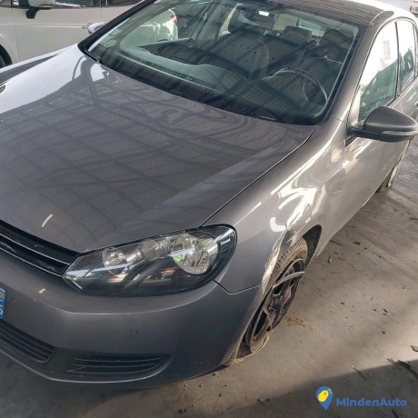 volkswagen-golf-vi-16-tdi-105-gazole-big-0