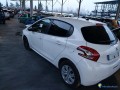 peugeot-208-14-hdi-68-style-gazole-small-0