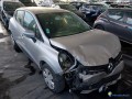 renault-clio-iv-15-dci-75-gazole-small-3