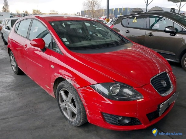 seat-leon-16-tdi-105-gazole-big-1