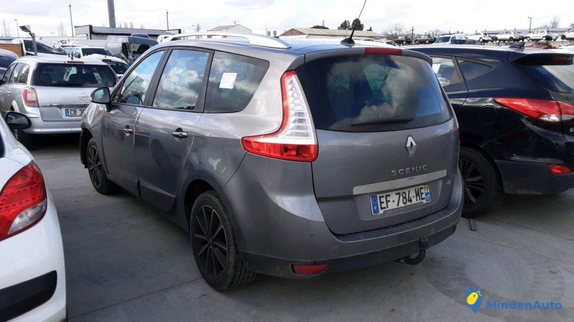 renault-megane-scenic-ef-784-me-big-0