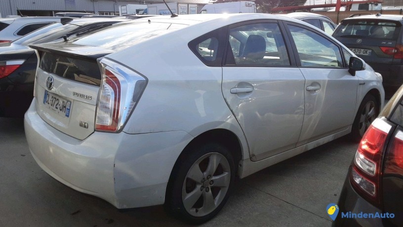 toyota-prius-cl-372-jh-big-2