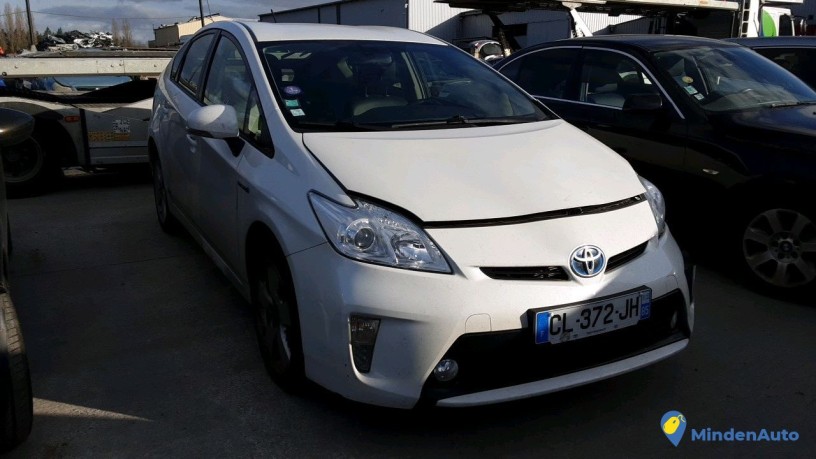 toyota-prius-cl-372-jh-big-0