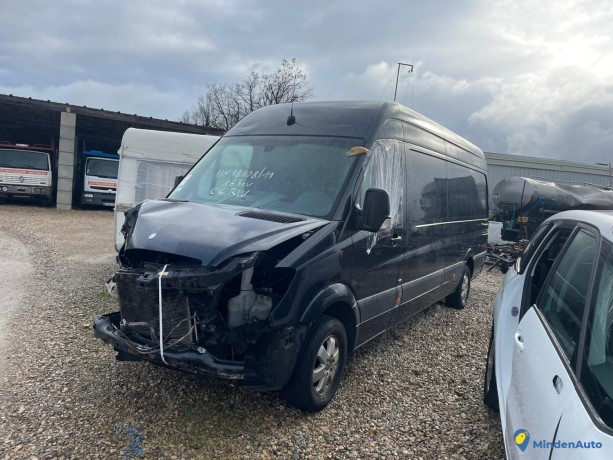 mercedes-sprinter-43s-316-22-cdi-163-big-2