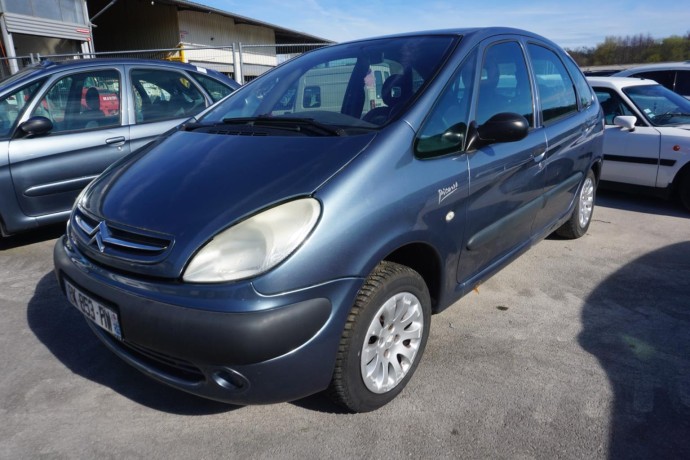 citroen-xsara-picasso-big-10