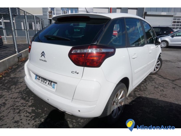 citroen-c4-picasso-1-c4-picasso-1-16-hdi-8v-turbo-big-0