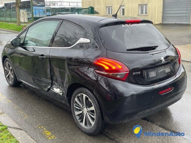 peugeot-208-allure-essence-12l-82ch-endommage-carte-grise-big-3