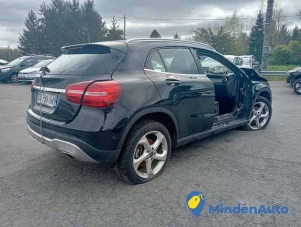 mercedes-benz-gla-200-gla-klasse-gla-200-cdi-d-big-1