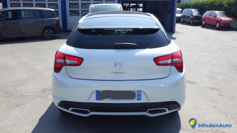 citroen-ds5-phase-1-16hdi-bluehdi-big-1