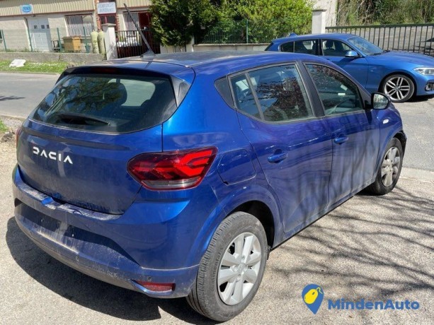 dacia-sandero-essence-2023-endommage-carte-grise-ok-big-3