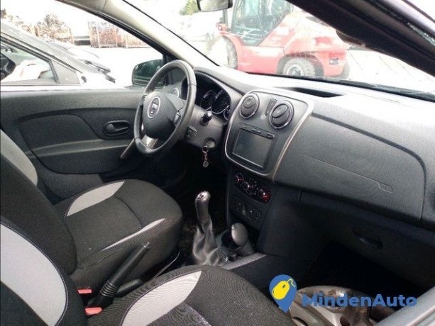 dacia-sandero-ii-phase-1-10-2015-09-2016-sandero-1-big-4