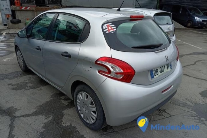 peugeot-208-14-e-hdi-68cv-d1-big-1