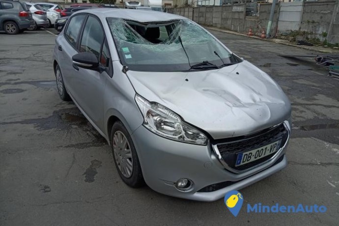 peugeot-208-14-e-hdi-68cv-d1-big-2