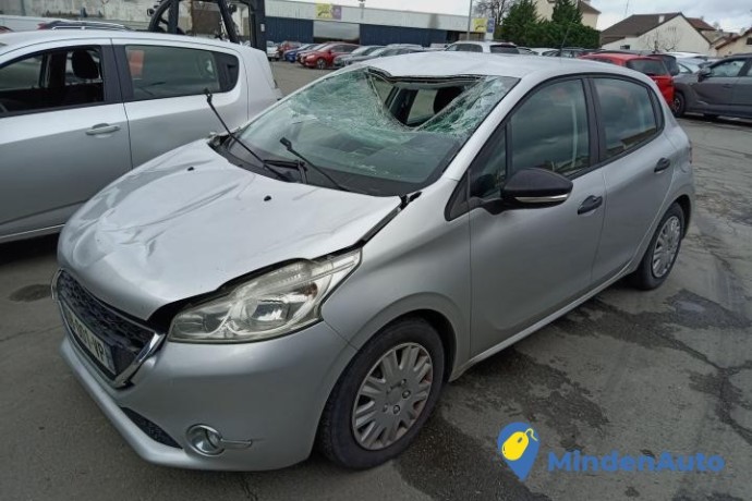 peugeot-208-14-e-hdi-68cv-d1-big-0