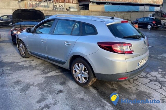 renault-megane-estate-iii-15-dci-110-life-2places-g6-big-0