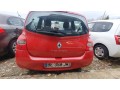 renault-twingo-2-small-4