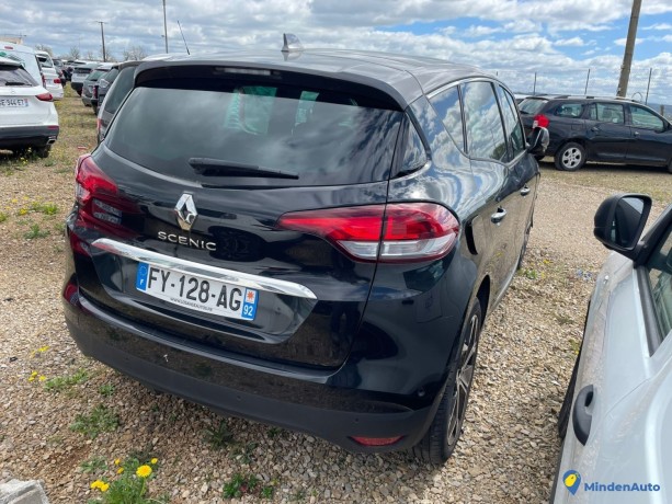 renault-grand-scenic-13i-tce-140-bva-big-2