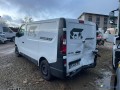 renault-trafic-iii-20-dci-120-grand-confort-small-2