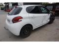 peugeot-208-1-small-11