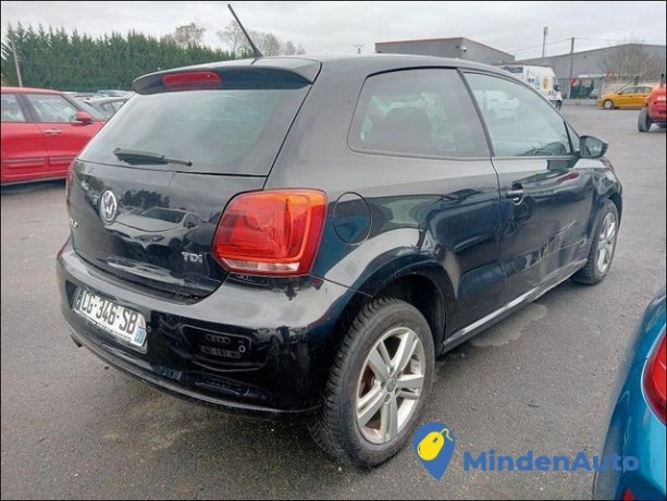 volkswagen-polo-v-comfortline-big-3