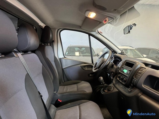 opel-vivaro-combi-16cdti-120cv-ambulance-big-4