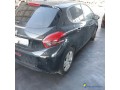 peugeot-208-12i-82-style-essence-small-3