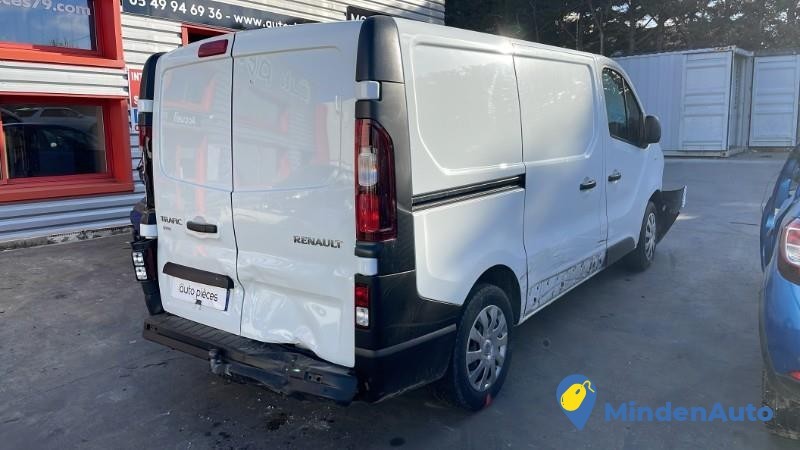 renault-trafic-3-court-phase-2-ref-12883023-big-1