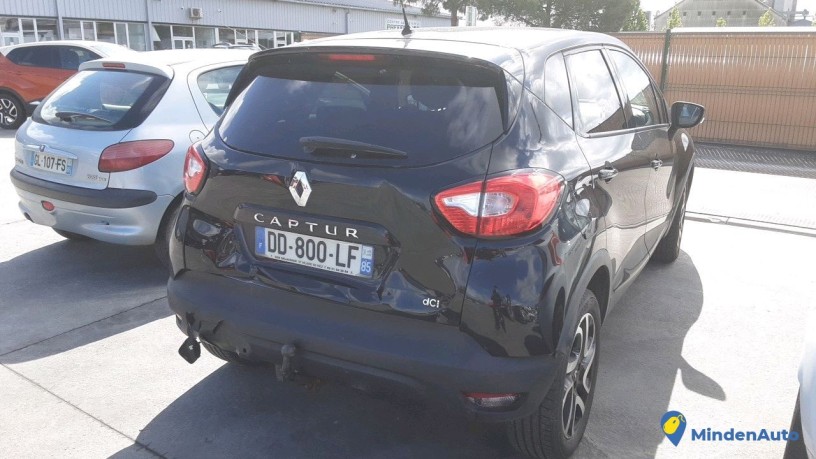 renault-captur-dd-800-lf-big-3