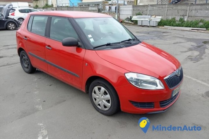 skoda-fabia-12-60cv-a13-ref-65954-big-2