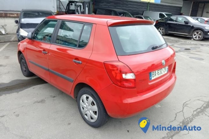 skoda-fabia-12-60cv-a13-ref-65954-big-1