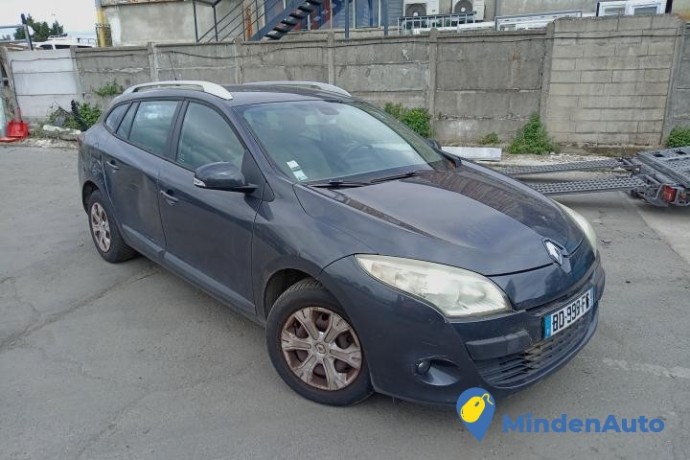 renault-megane-estate-iii-15-dci-110cv-a-a7-ref-64996-big-2