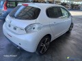 peugeot-208-2-12i-110-gt-line-essence-small-1