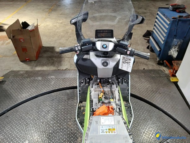 bmw-c-evolong-range-electrique-big-3