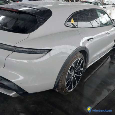 porsche-taycan-cross-turismo-4s-934kw-electrique-big-1