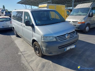 VOLKSWAGEN CARAVELLE LONG 2.5 TDI 130 9P - GAZOLE